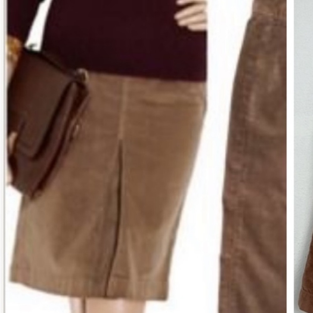 MOTHER Inverted Pleated Velvet Grayish Brown midi Skirt. Size 25 XS
